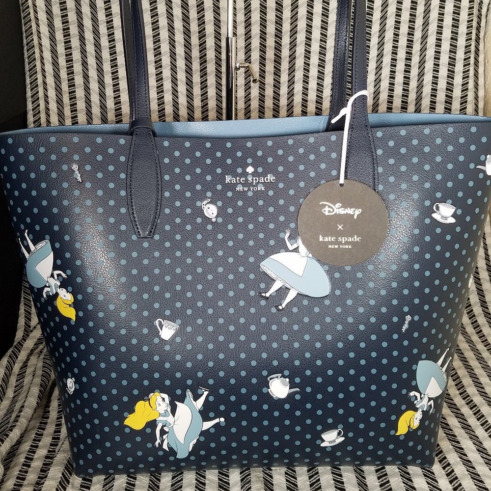 MAKE AN OFFER kate spade alice polka dot white reversible tote blue new with tag - Picture 3 of 7